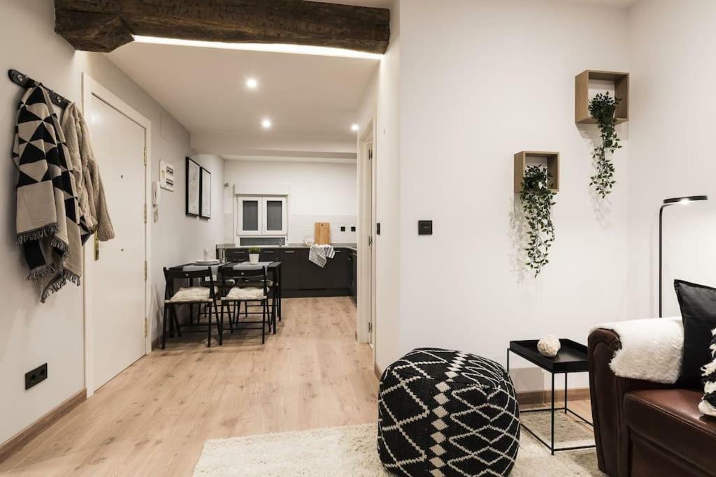 Cantalojas By Staynnapartments Bilbao Eksteriør bilde